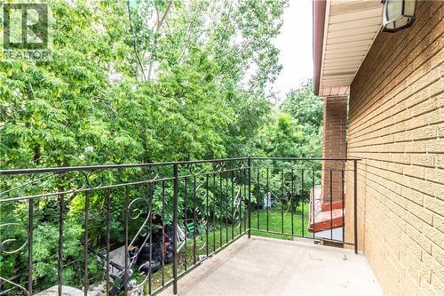 404 Queenston Road, Hamilton, ON - Outdoor