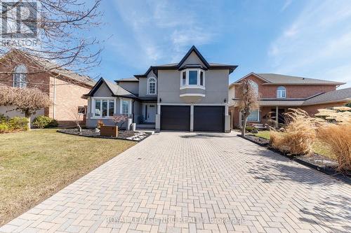 7 SARAH COURT  St. Catharines (Grapeview), ON L2S 3R6