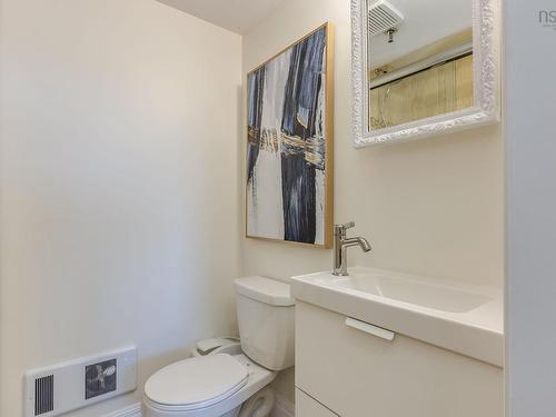 1110 45 Vimy Avenue, Clayton Park, NS 