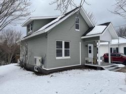 21 6th Street  Trenton, NS B0K 1X0