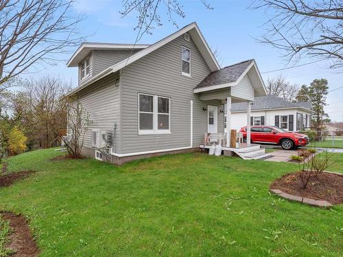 21 6Th Street, Trenton, NS 