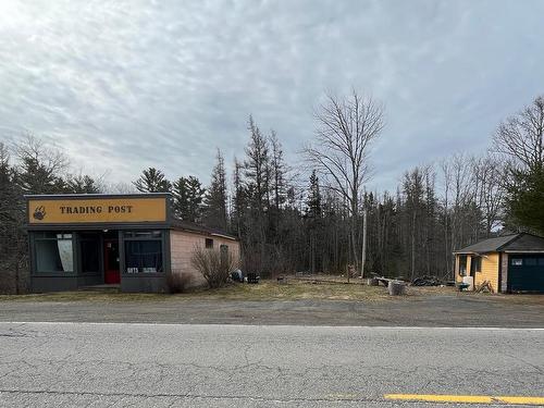 11799 Highway 8, Kempt, NS 