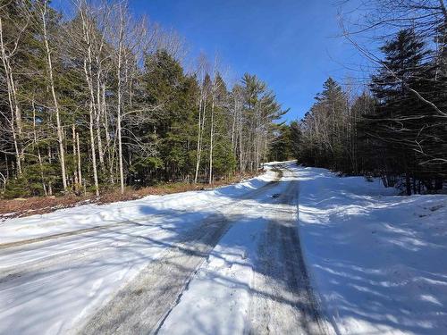 Camperdown School Road, Middlewood, NS 