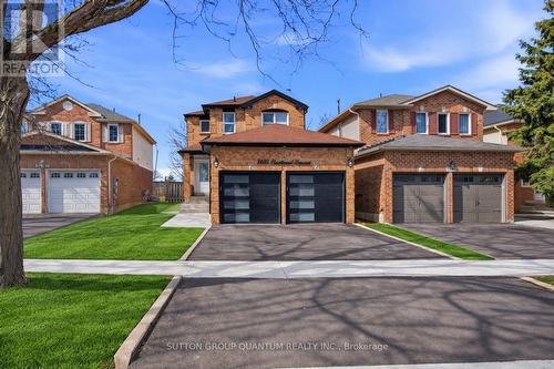 3403 Chartrand Crescent, Mississauga, ON - Outdoor With Facade
