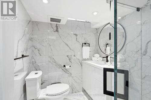 3403 Chartrand Crescent, Mississauga, ON - Indoor Photo Showing Bathroom
