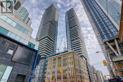 4103 - 125 BLUE JAYS WAY  Toronto, ON M5V 0N5