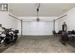 Double Garage - 