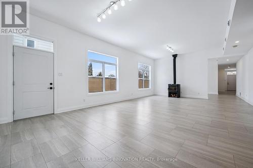 149 Woolwich Street, Waterloo, ON - Indoor