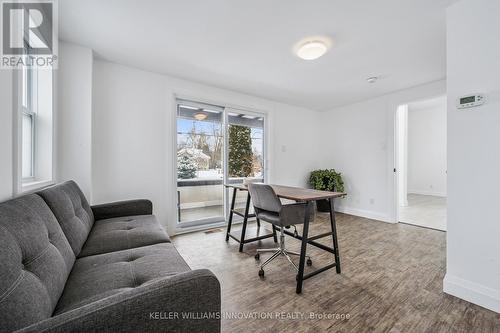 149 Woolwich Street, Waterloo, ON - Indoor Photo Showing Other Room