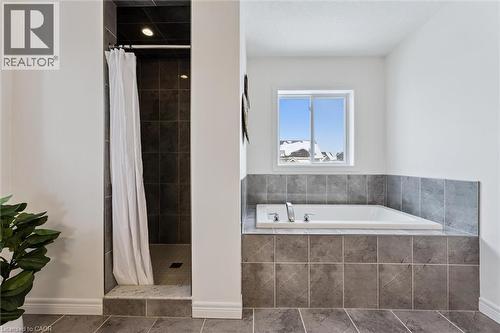 130 Coopershawk Street, Kitchener, ON - Indoor Photo Showing Bathroom