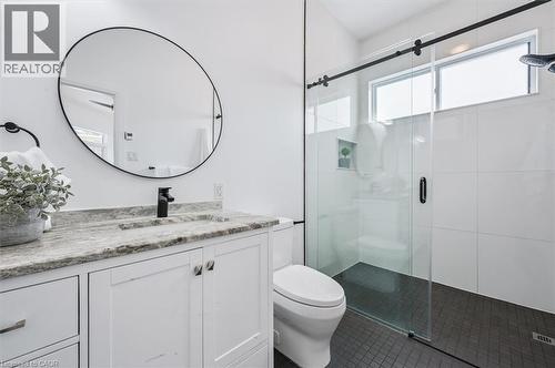 149 Woolwich Street, Waterloo, ON - Indoor Photo Showing Bathroom