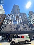 1907 - 87 PETER STREET  Toronto, ON M5V 2G4