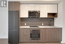 406 - 5 DEFRIES STREET Toronto, ON M5A 3R4