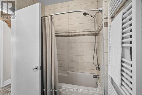 201 - 25 Concession Street, Cambridge, ON - Indoor Photo Showing Bathroom