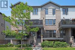 763 CHAPMAN MILLS DRIVE  Ottawa, ON K2J 5X2