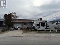 514 Edna Avenue  Penticton, BC V2A 2M2