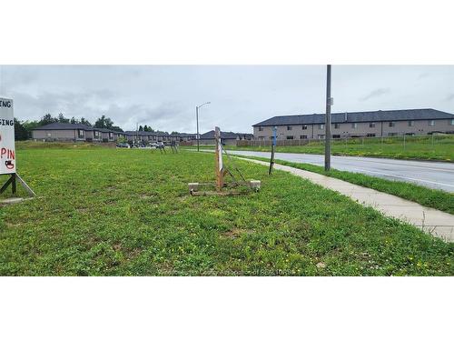 V/L Kamloops, Windsor, ON 