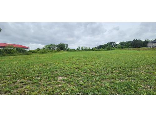 V/L Kamloops, Windsor, ON 