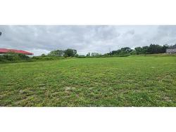 V/L KAMLOOPS  Windsor, ON N8W 5P2