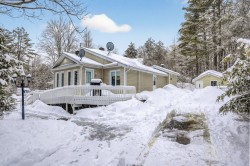 225 Ch. du Lac-Chevreuil  Gore, QC J0V 1K0