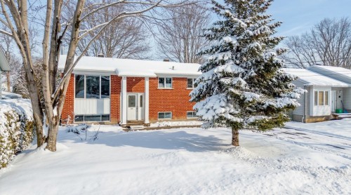 85 29e Avenue  Sainte-Marthe-Sur-Le-Lac, QC J0N 1P0
