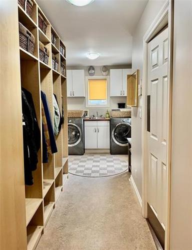 119 Calderwood Bay, Winnipeg, MB 