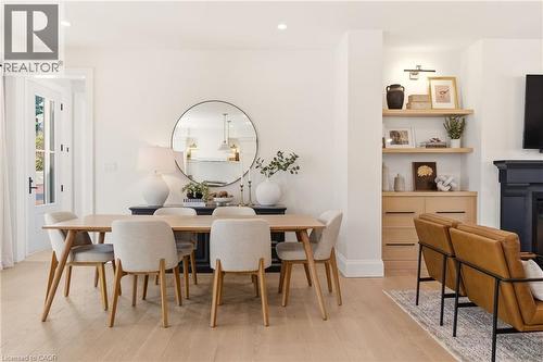 940 Gorton Avenue, Burlington, ON - Indoor Photo Showing Dining Room