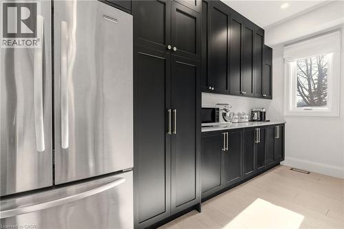 940 Gorton Avenue, Burlington, ON - Indoor Photo Showing Kitchen