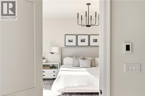 940 Gorton Avenue, Burlington, ON - Indoor Photo Showing Bedroom