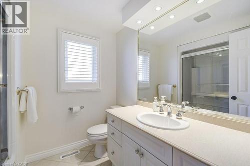 2444 Butternut Crescent, Burlington, ON - Indoor Photo Showing Bathroom