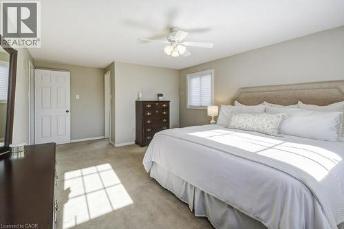 2444 Butternut Crescent, Burlington, ON - Indoor Photo Showing Bedroom