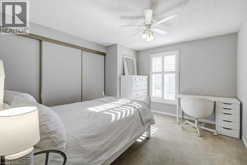 2444 Butternut Crescent, Burlington, ON - Indoor Photo Showing Bedroom
