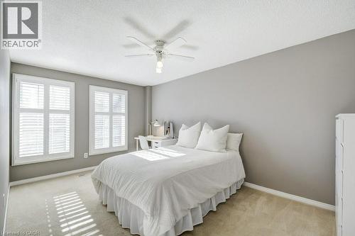 2444 Butternut Crescent, Burlington, ON - Indoor Photo Showing Bedroom