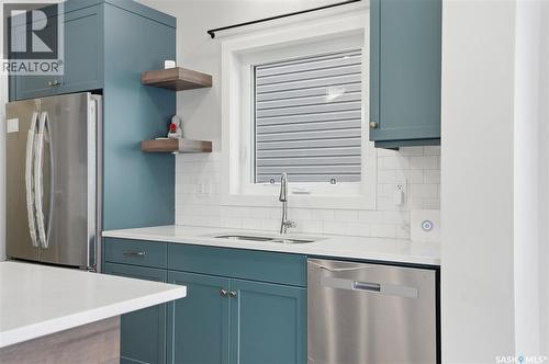 330 Aniskotaw Bend, Saskatoon, SK - Indoor Photo Showing Kitchen