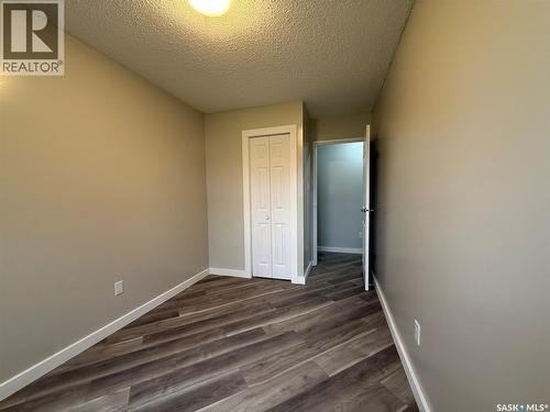 101 1822 Eaglesham Avenue, Weyburn, SK - Indoor Photo Showing Other Room