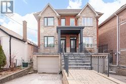 524A MCROBERTS AVENUE  Toronto, ON M6E 4R4