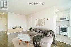 601 - 1500 BATHURST STREET Toronto, ON M5P 3L3