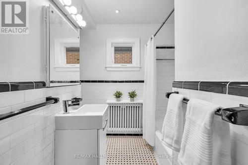 150 Ruskin Street, Ottawa, ON - Indoor Photo Showing Bathroom