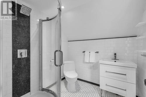 150 Ruskin Street, Ottawa, ON - Indoor Photo Showing Bathroom