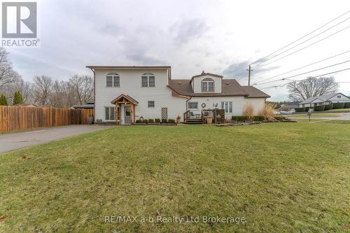 13 POTTERS ROAD N  Tillsonburg, ON N4G 2G9