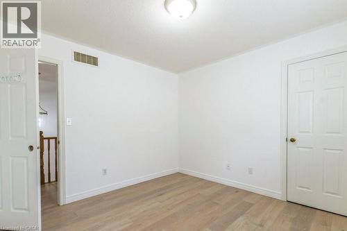 252 Thorner Drive, Hamilton, ON - Indoor Photo Showing Other Room
