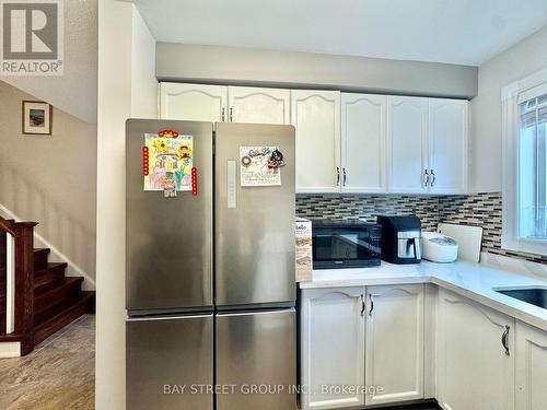38A - 5940 Glen Erin Drive, Mississauga, ON - Indoor Photo Showing Kitchen