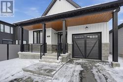 296 CORNICE STREET  Ottawa, ON K1W 0R4