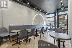 301 BARTON STREET E  Hamilton, ON L8L 2X4