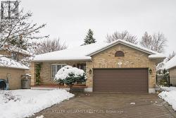 9 TOOHEY LANE  London North (North A), ON N6G 4Y2