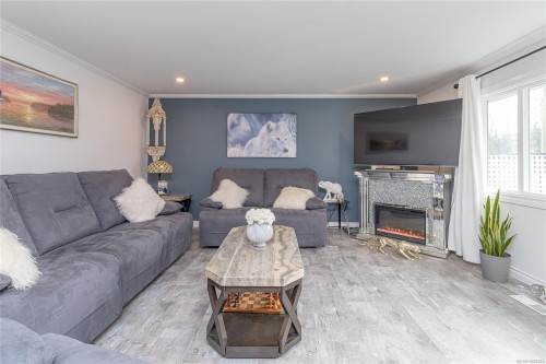 2877 Cecelia St, Chemainus, BC 