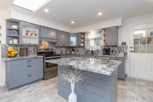 2877 Cecelia St, Chemainus, BC 