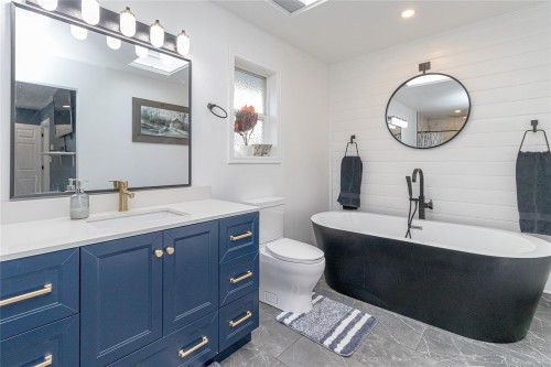 2877 Cecelia St, Chemainus, BC 