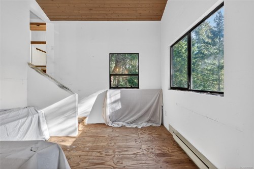 160 Sky Valley Rd, Salt Spring, BC 