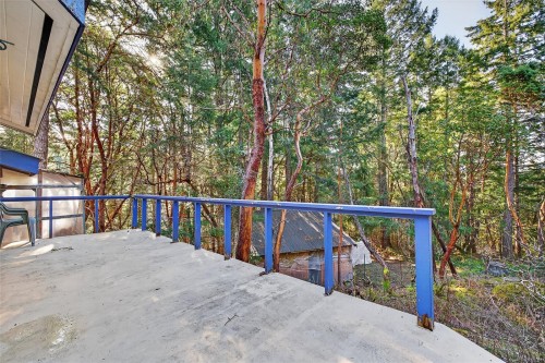 160 Sky Valley Rd, Salt Spring, BC 